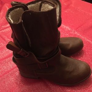 Women’s boots